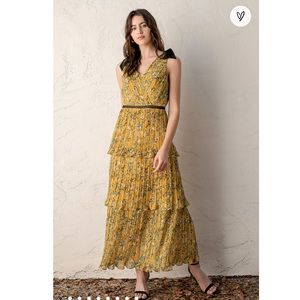 NWOT Lulus Such Sophistication Yellow Floral Print Pleated Maxi Dress